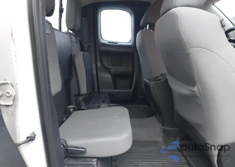 2017 Toyota Tacoma Sr из США, поврежденный, VIN 5TFRX5GN5HX079993